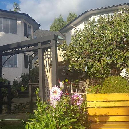 By The Sea Bnb, Sidney Victoria Bc Ngoại thất bức ảnh
