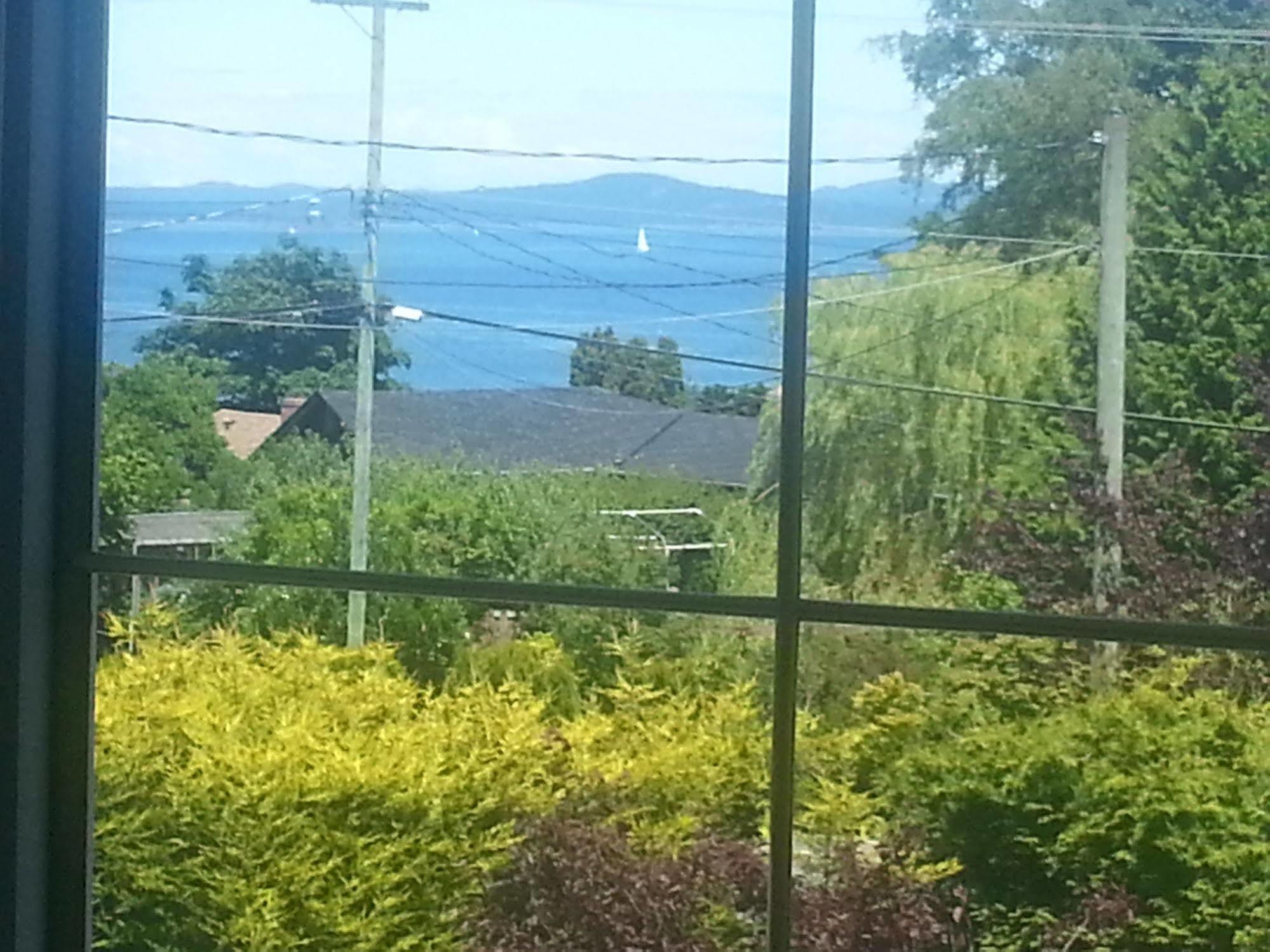 By The Sea Bnb, Sidney Victoria Bc Ngoại thất bức ảnh