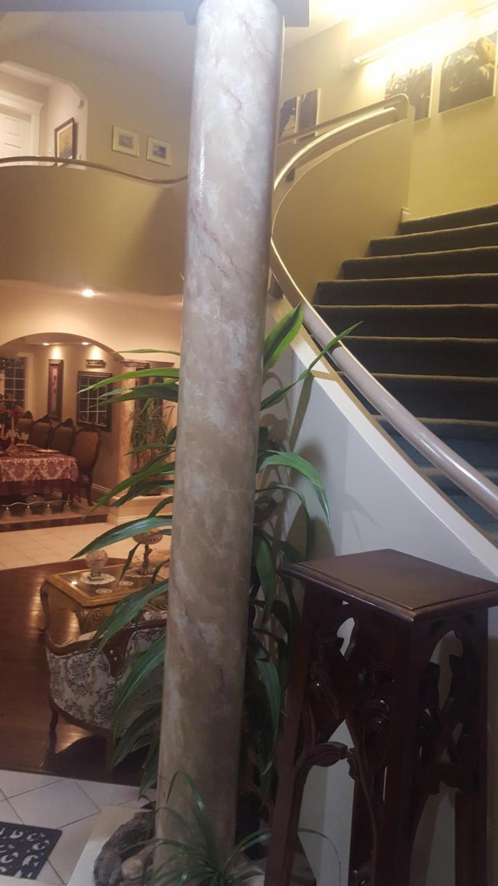 By The Sea Bnb, Sidney Victoria Bc Ngoại thất bức ảnh