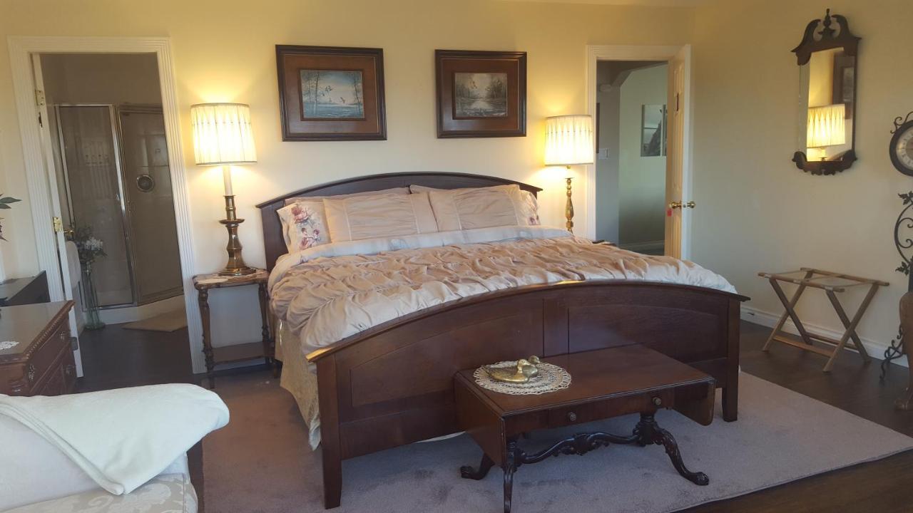 By The Sea Bnb, Sidney Victoria Bc Ngoại thất bức ảnh