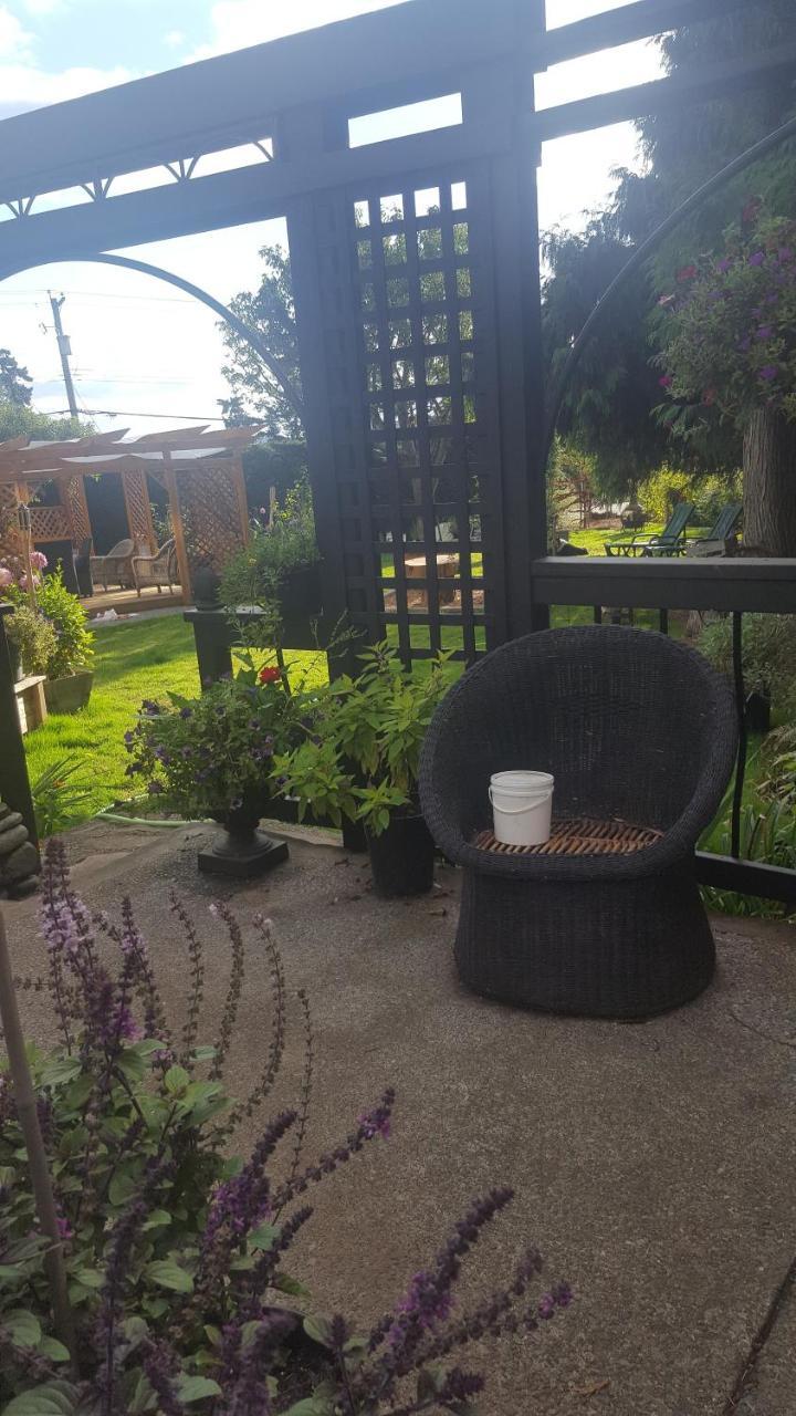 By The Sea Bnb, Sidney Victoria Bc Ngoại thất bức ảnh
