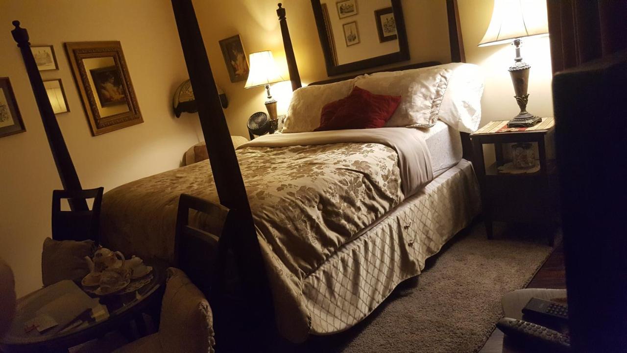 By The Sea Bnb, Sidney Victoria Bc Ngoại thất bức ảnh