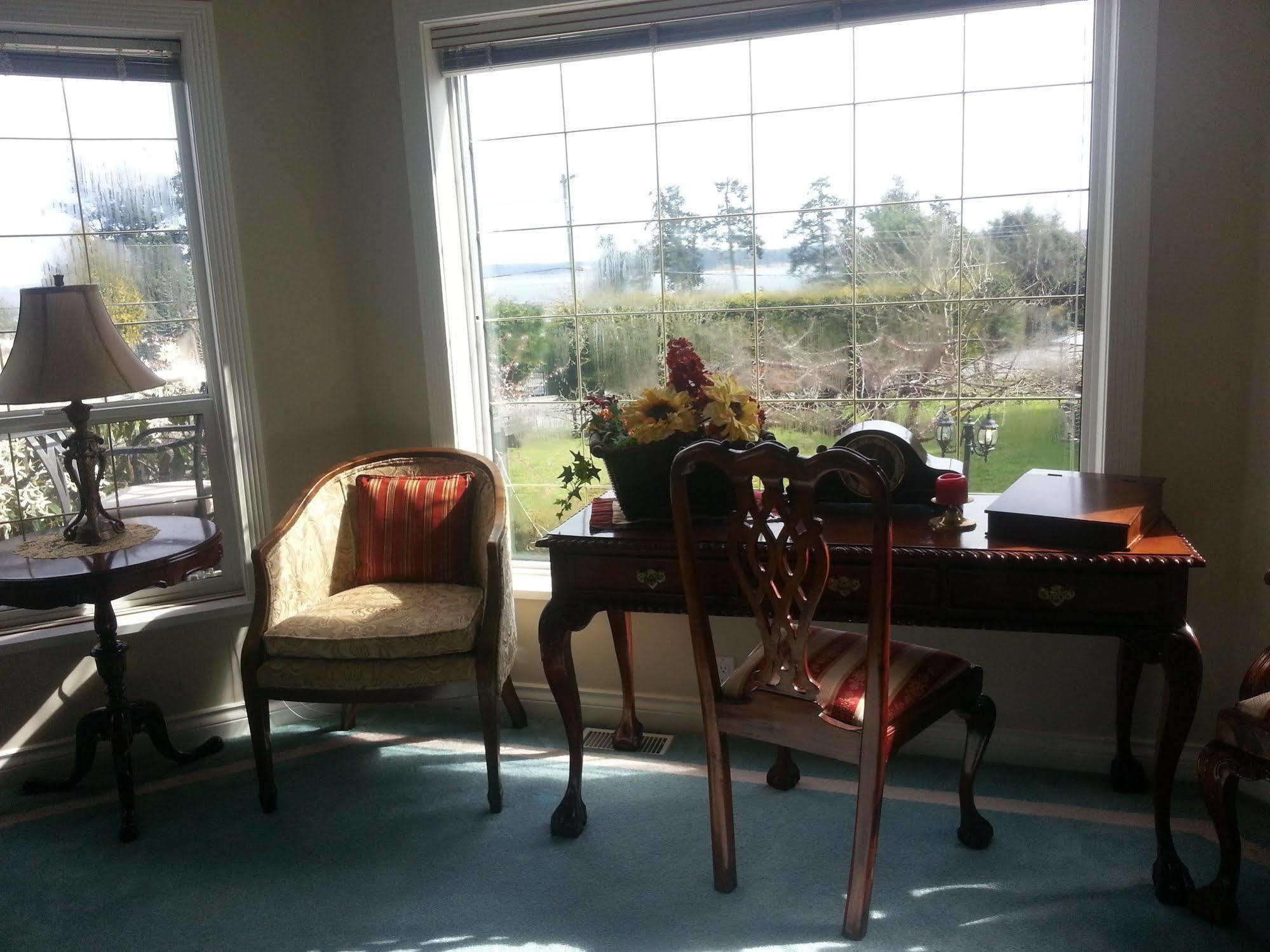 By The Sea Bnb, Sidney Victoria Bc Ngoại thất bức ảnh